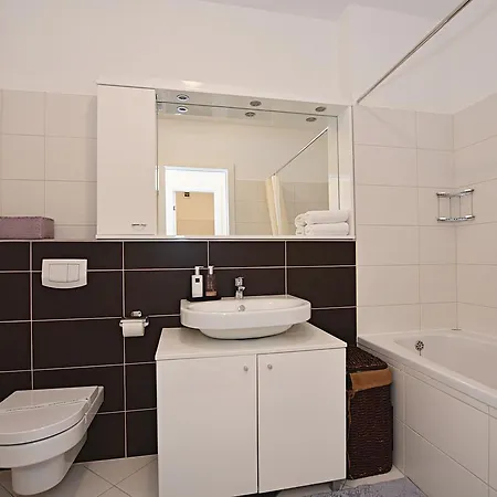 Luxury Two Bedroom 扎达尔