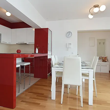 公寓 Luxury Two Bedroom 扎达尔