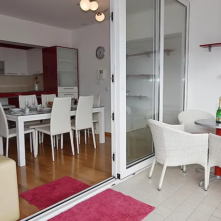 公寓 Luxury Two Bedroom 扎达尔