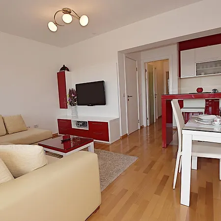 Luxury Two Bedroom 公寓 扎达尔